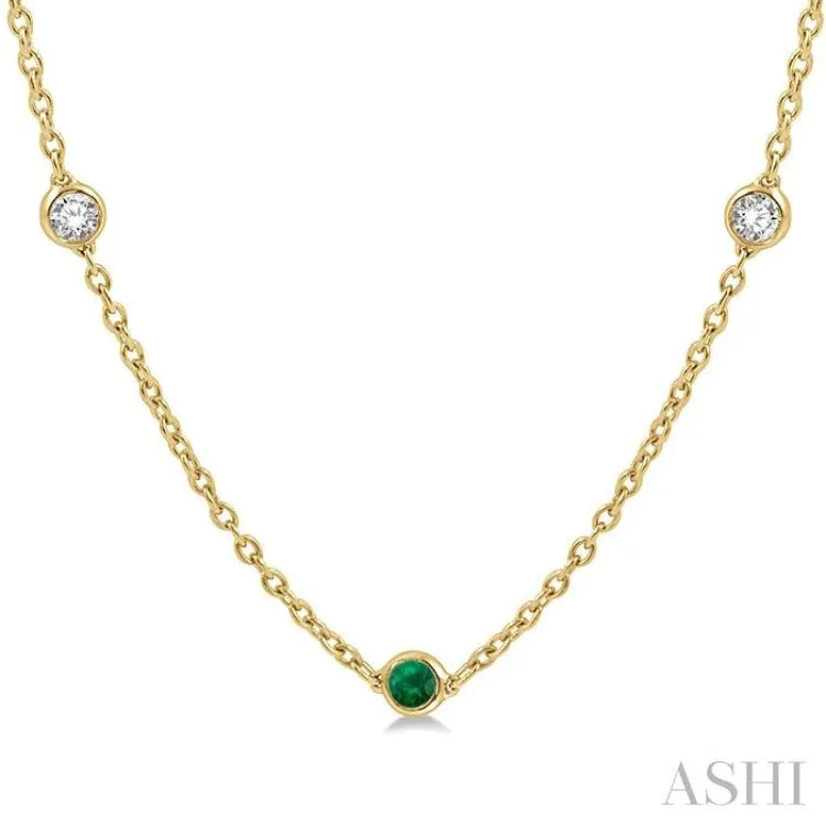 1/2 ctw Round Cut Diamond and 2.85MM Emerald Precious Station Necklace in 14K Yellow Gold