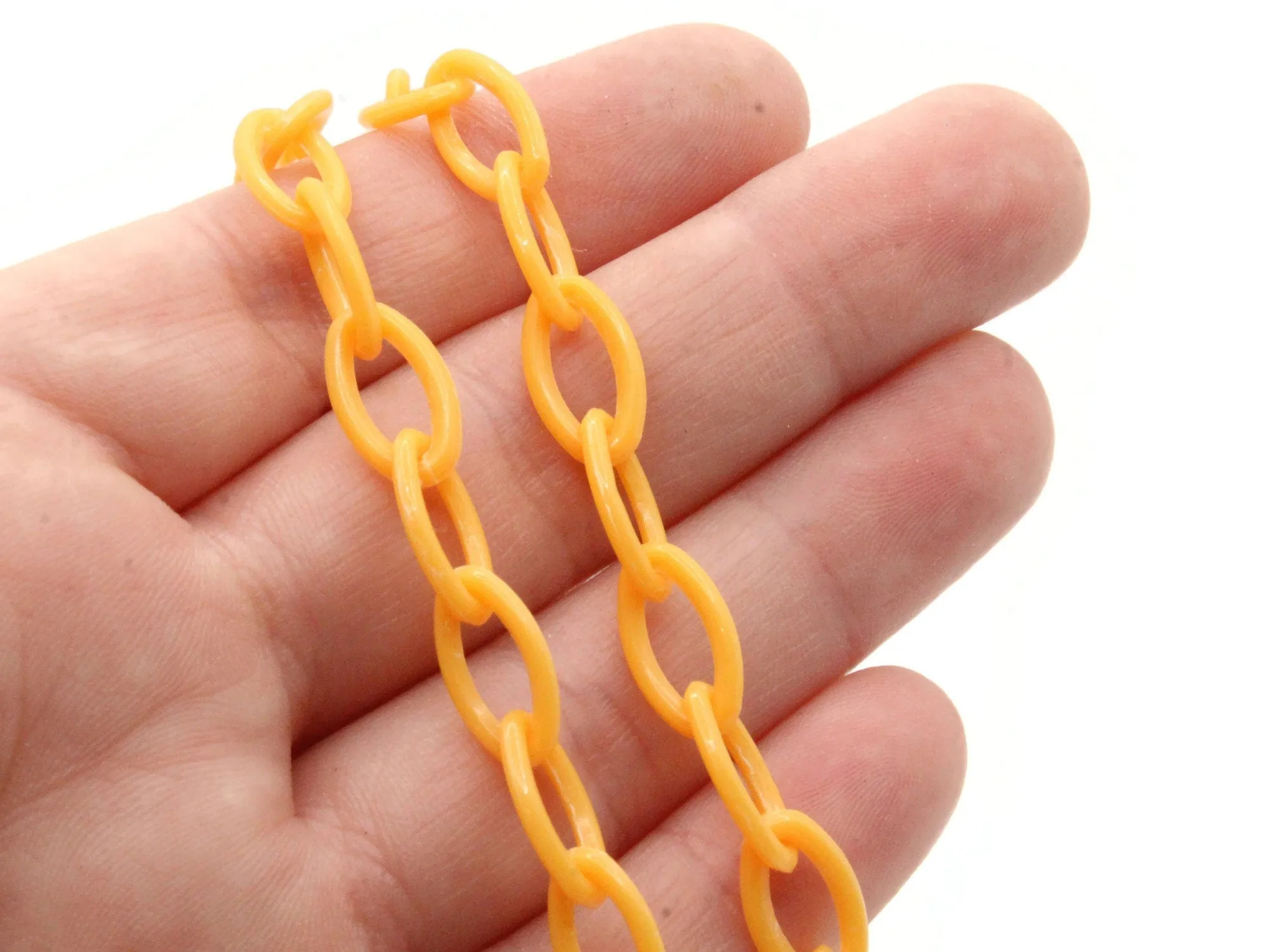 15.75 Inch Orange Plastic Oval Chain - 40cm chain - 13x8mm links