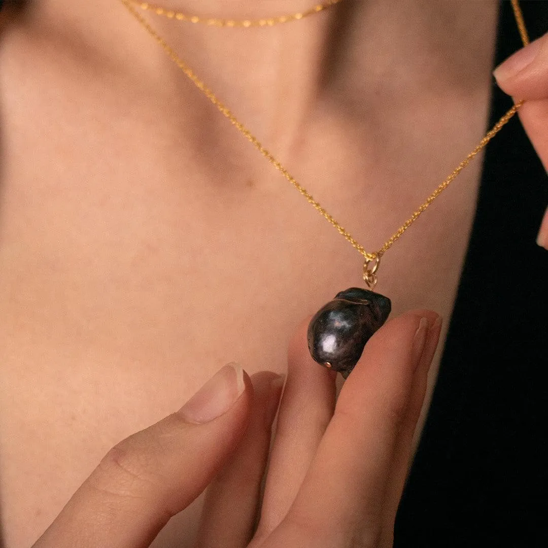 Baroque Pearl Necklace | Black | Rose Gold