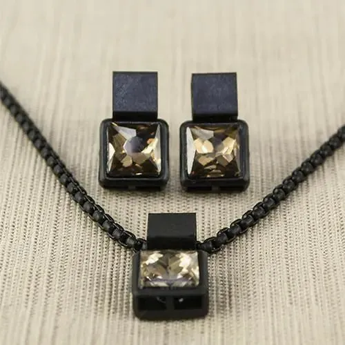 Cubic Plum Crystal Necklace