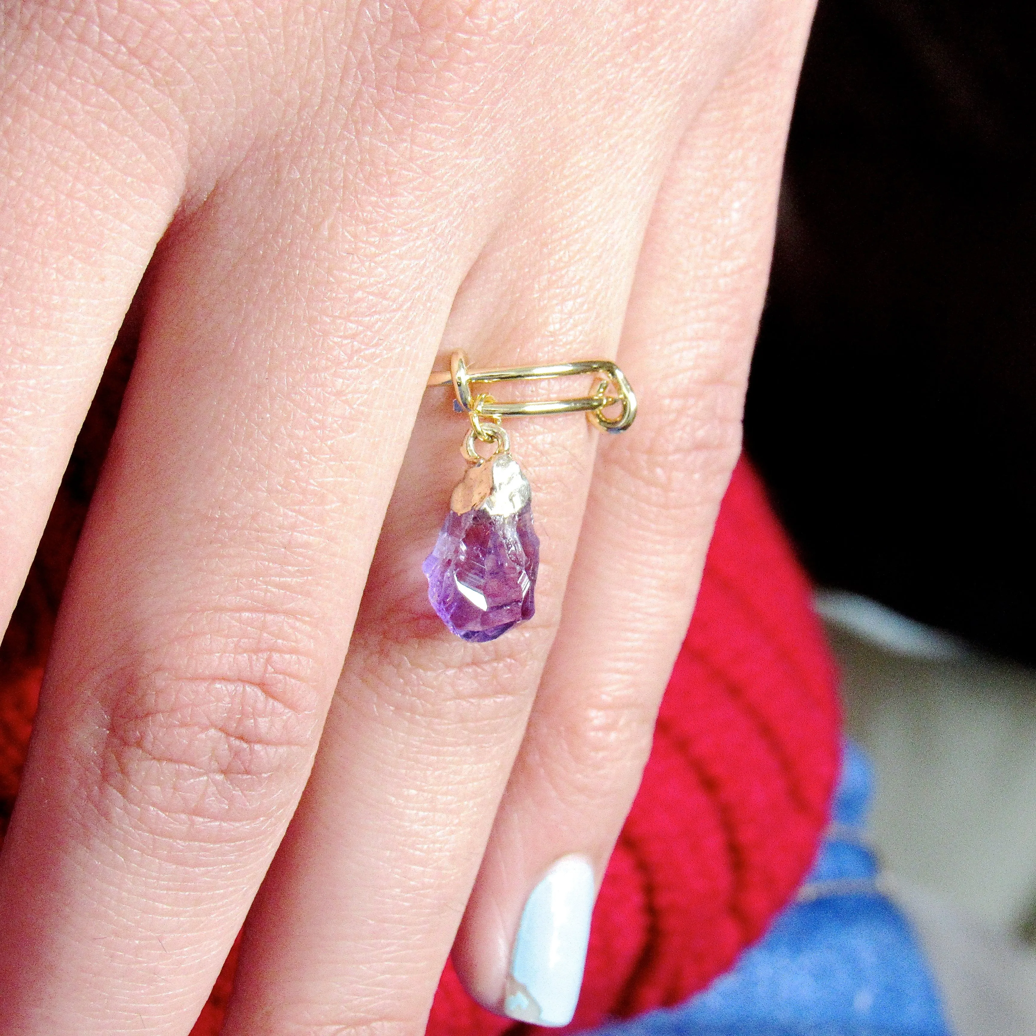 Dangling Amethyst Point Rings