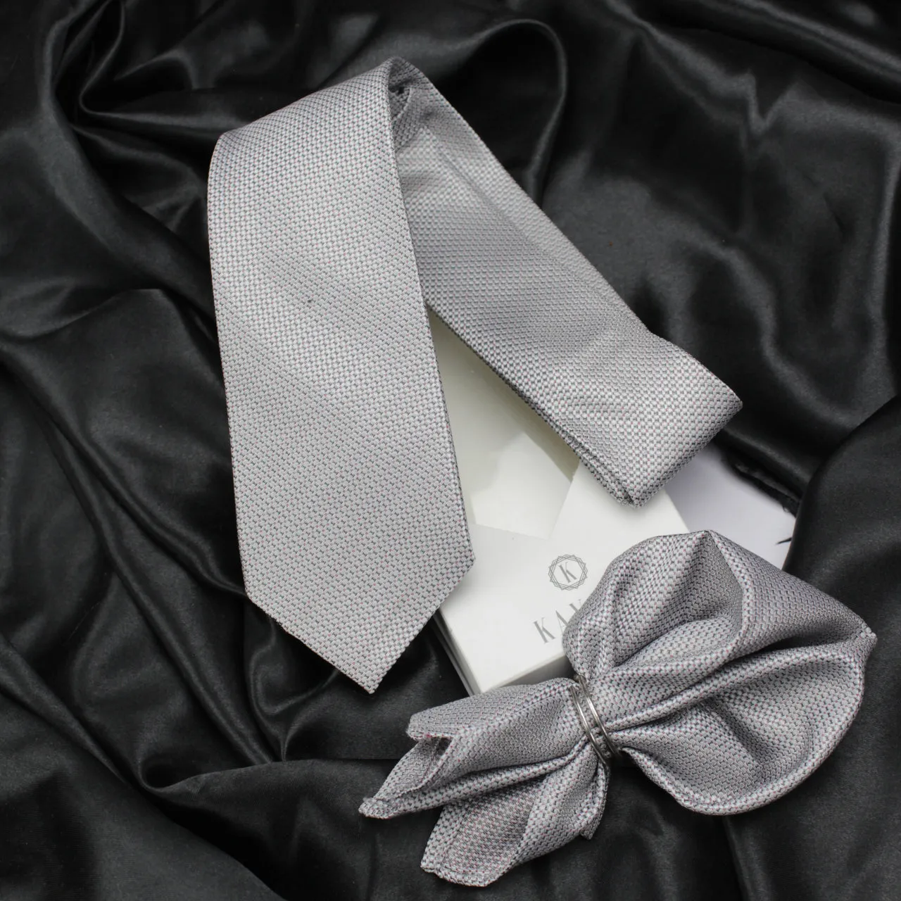 Kovove Grey Polka Dot Necktie and Pocket Square Gift Box