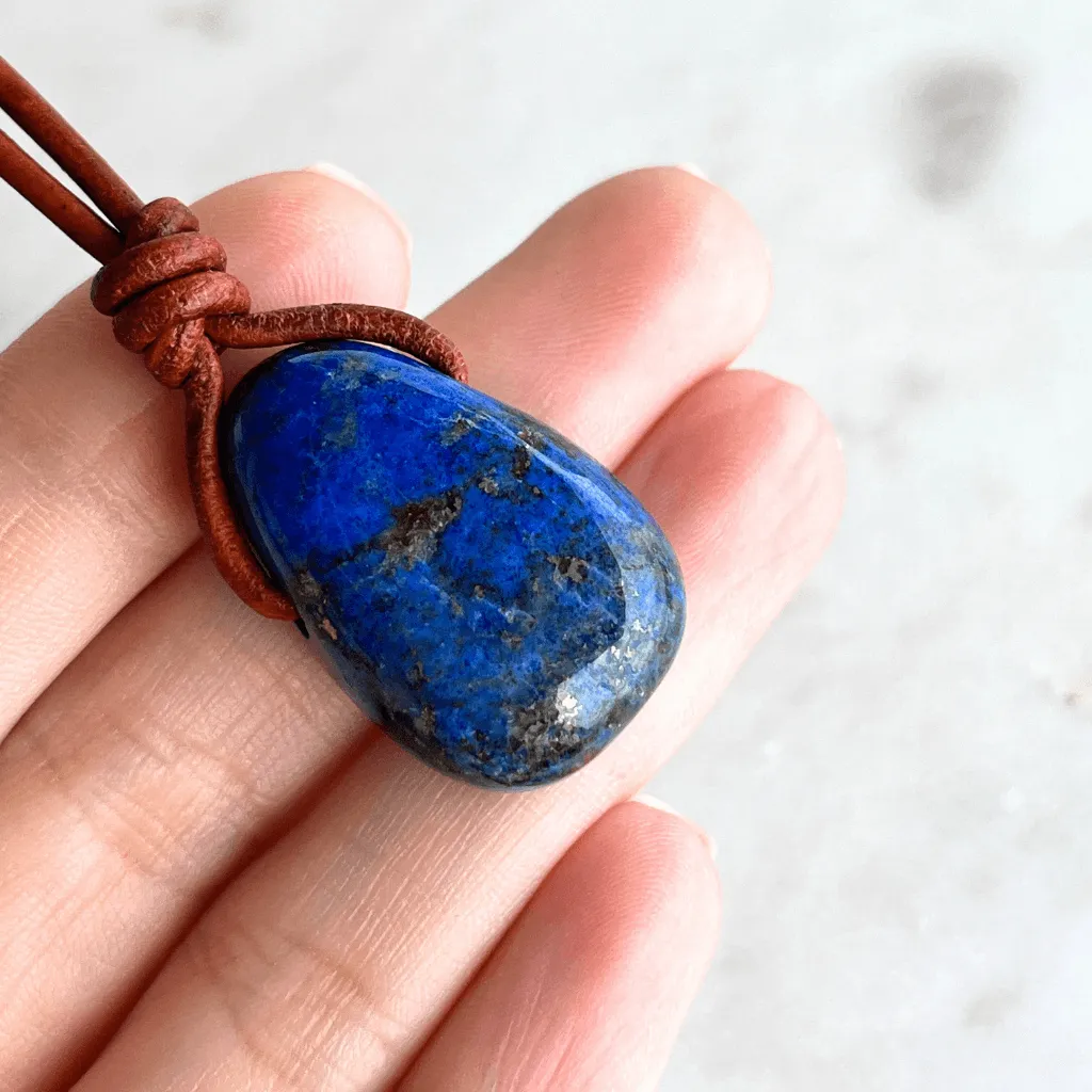 Lapis Lazuli Gemstone Pendant Necklace - Regal Splendor