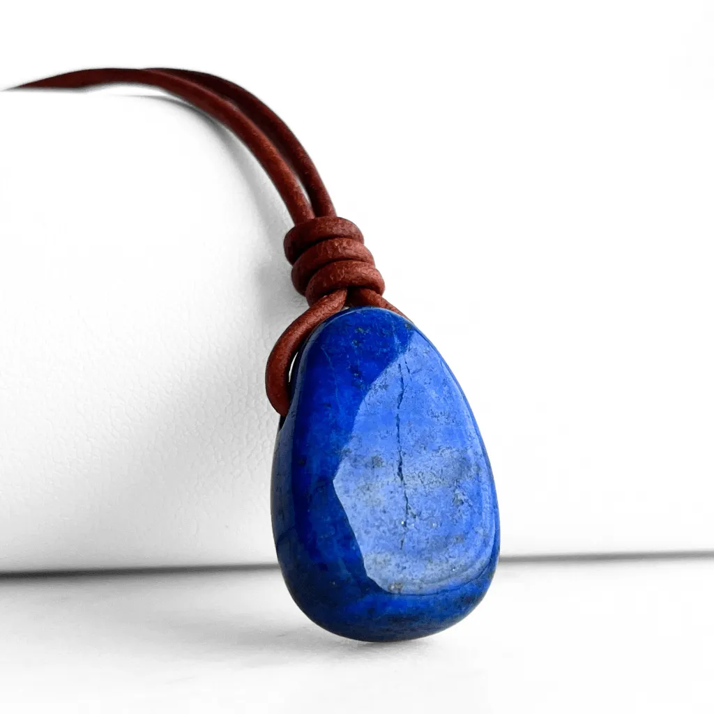 Lapis Lazuli Gemstone Pendant Necklace - Regal Splendor