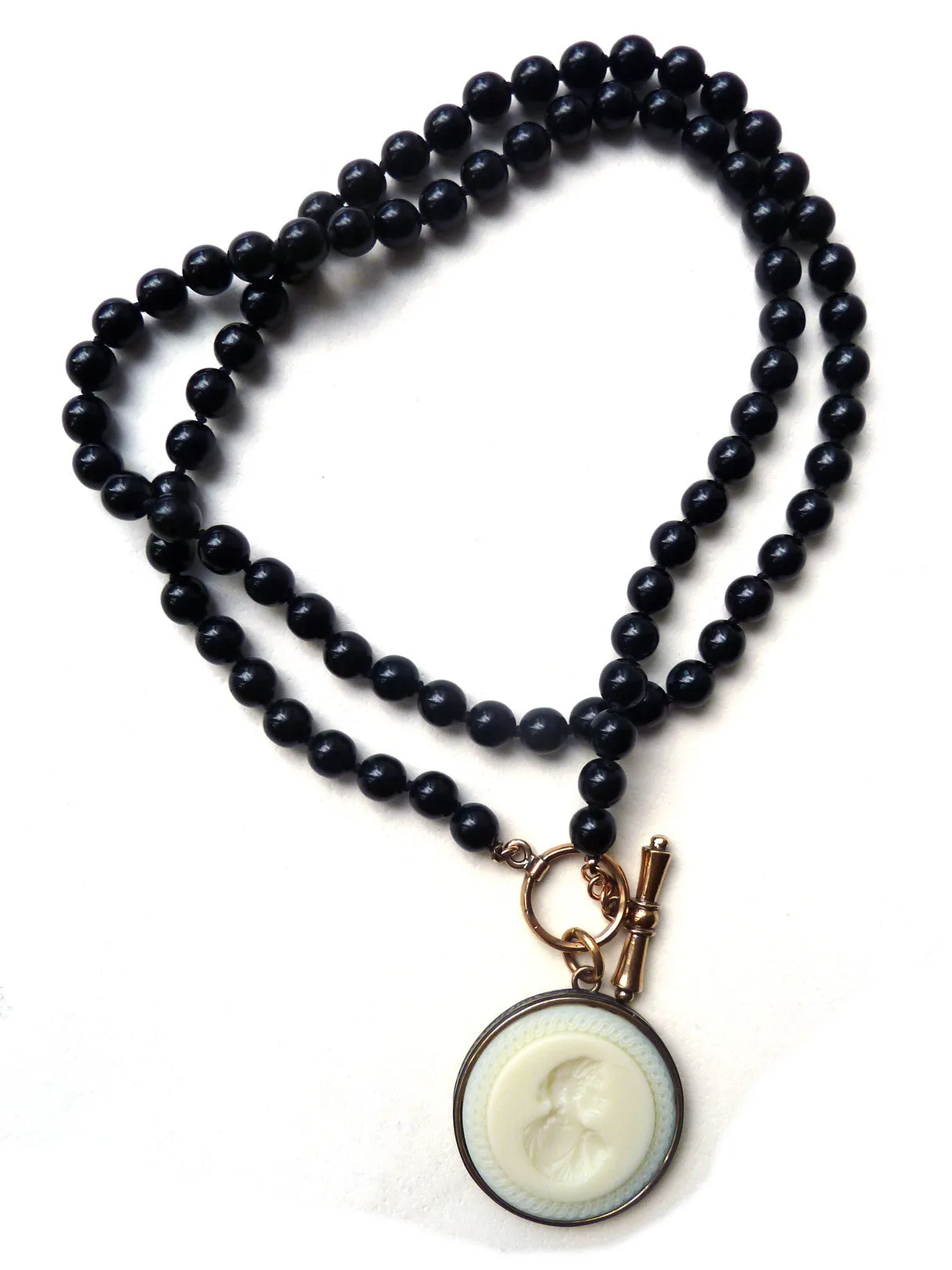 Necklace Intaglio On 30 Inch Glass Bead