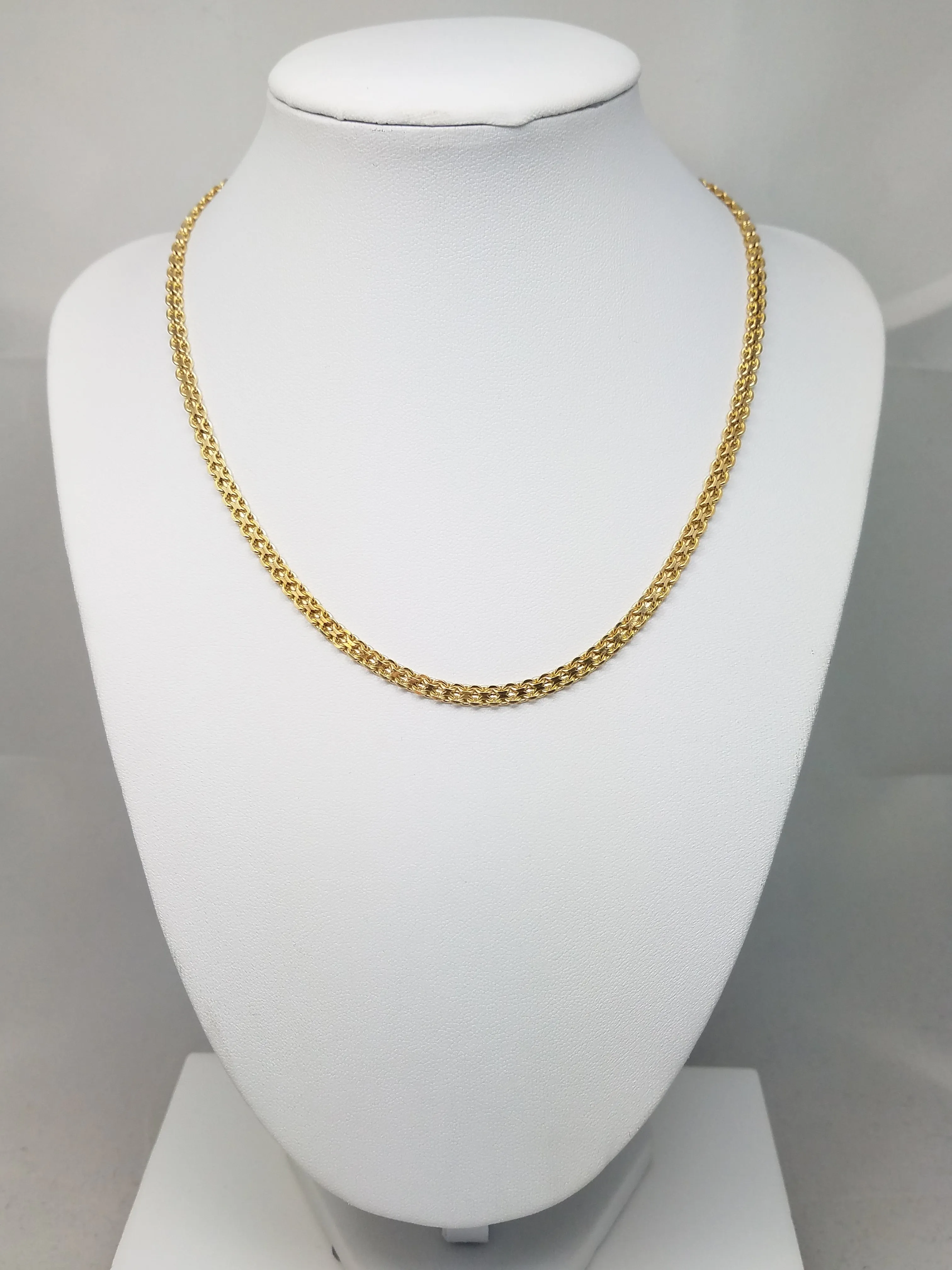 Tasteful 14k Yellow Gold Solid Bismark Link 16" Necklace