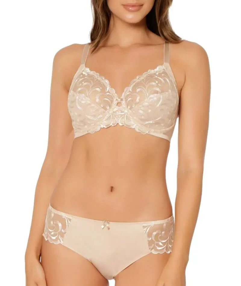 Triumph Modern Finesse Underwire Bra - Neutral Beige