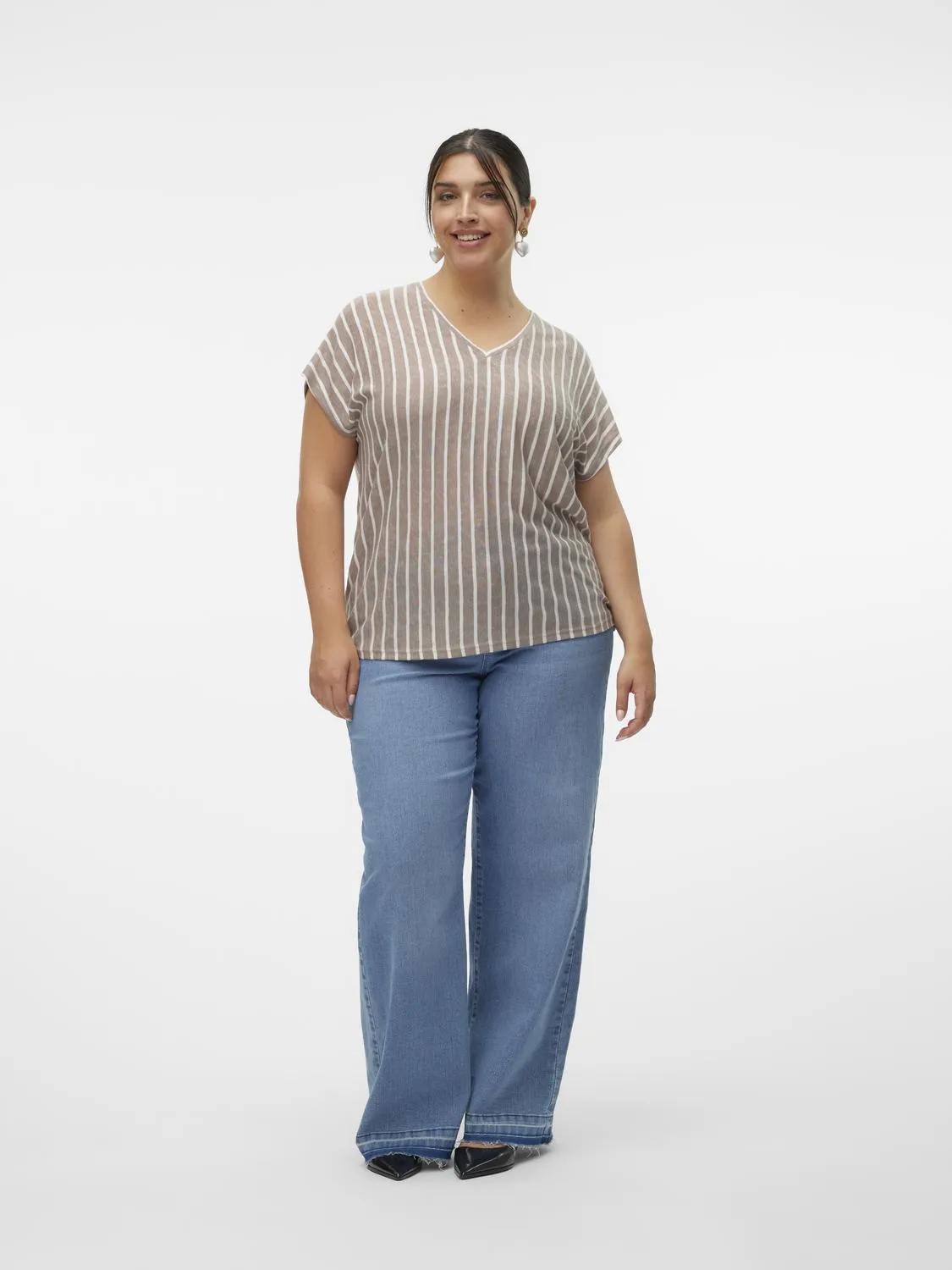 Vero Moda Curve Lana Top in Beige